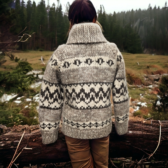 Handmade Wool Native Sweater - Picture 2 of 3